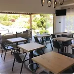 Hotel Les Jardins Sta Giulia Avec Piscine *