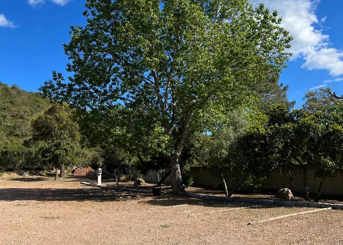 Les Jardins Sta Giulia Avec Piscine Hotel