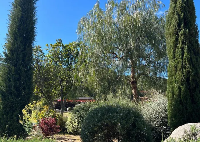 Les Jardins Sta Giulia Avec Piscine Hotel